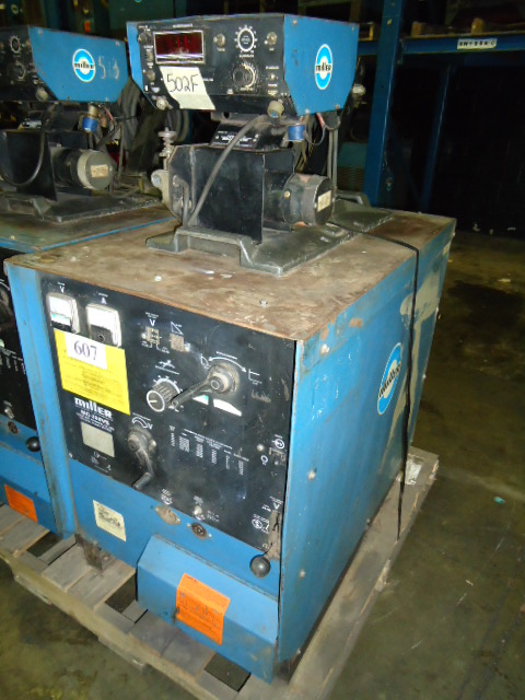 1985 MC-300VS CONSTANT VOLTAGE DC ARC WELDING POWER SOURCE